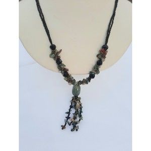 Vintage Green Agate Necklace Lariat style with black beads